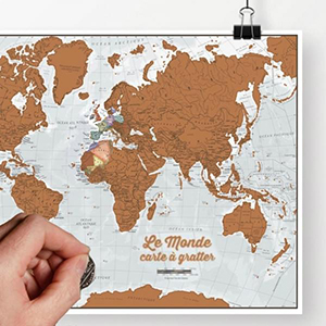 Idée cadeau mariage carte du monde à gratter