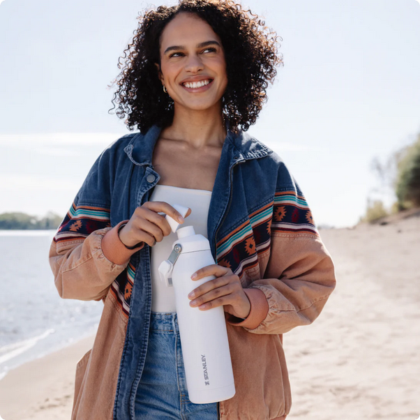 Idée Cadeau pour Aventuriers : La Bouteille Légendaire Stanley